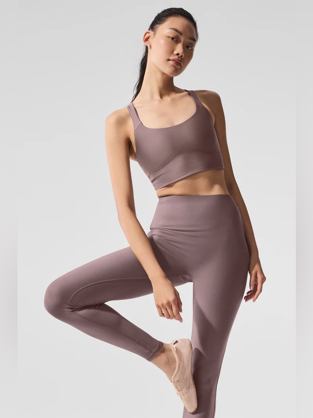 7/8 High-Waist Airlift Legging in Mushroom